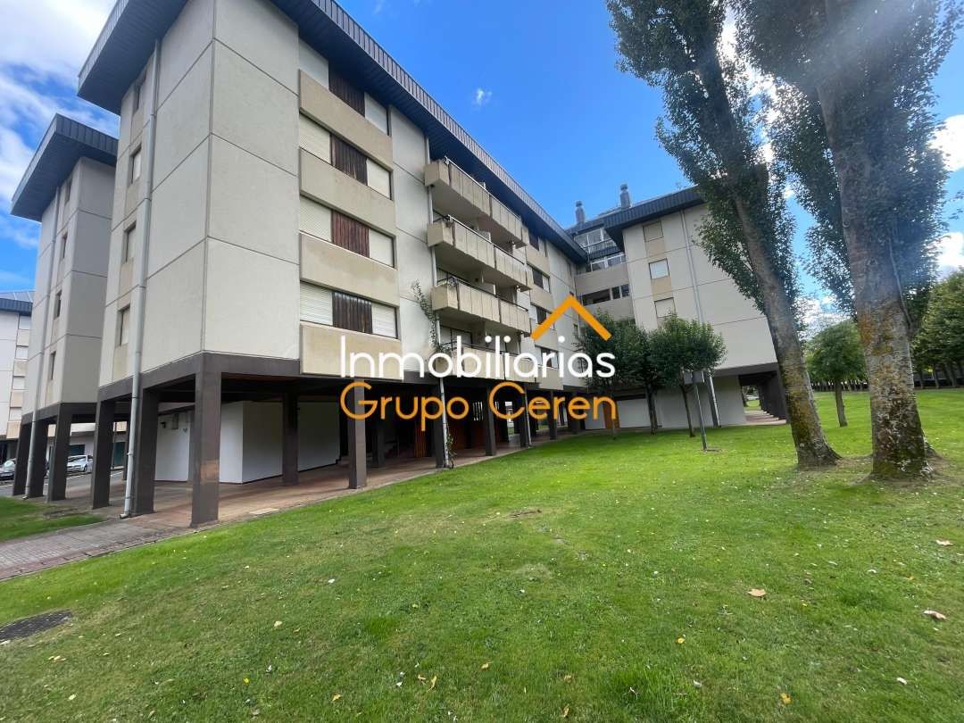 Exterior view of Flat for sale in Ezcaray  with Heating, Private garden and Swimming Pool