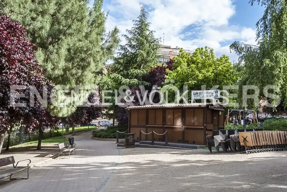 Exterior view of Flat for rent in Madrid  with Air Conditioner, Heating and Parquet flooring