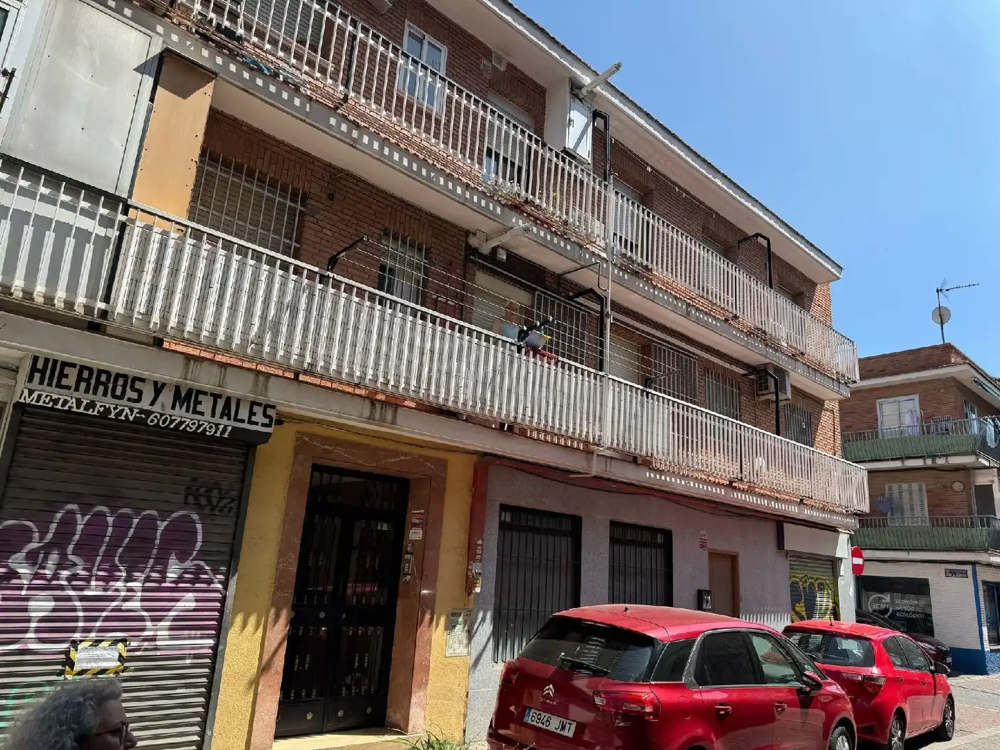 Vista exterior de Piso en venta en Madrid