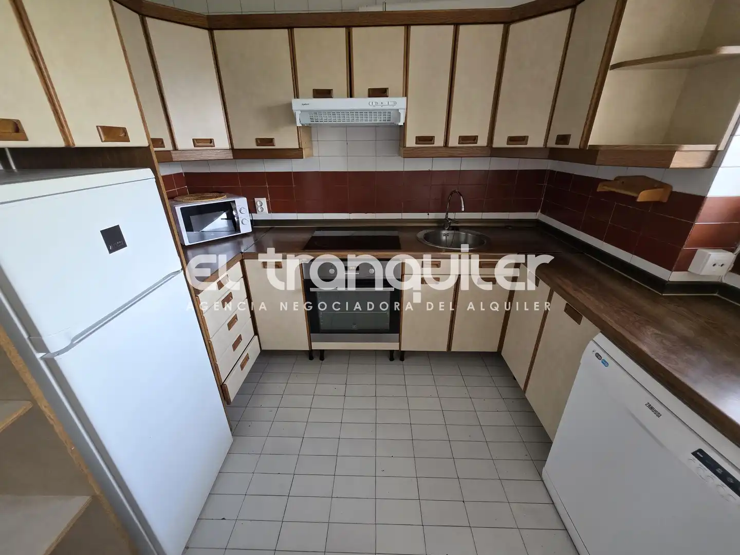 Kitchen of Flat for rent in Madrid  with Parquet flooring, Terrace and Furnished
