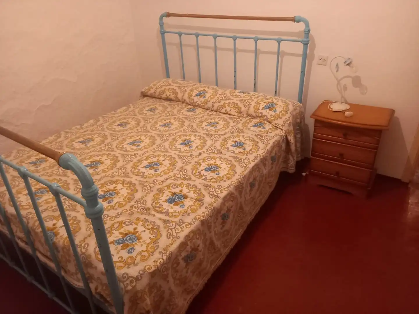 Dormitori de Casa o xalet de lloguer en El Burgo