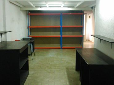 Local comercial en venta en Plaza de Toros - Avenida Chapí - Trinquete