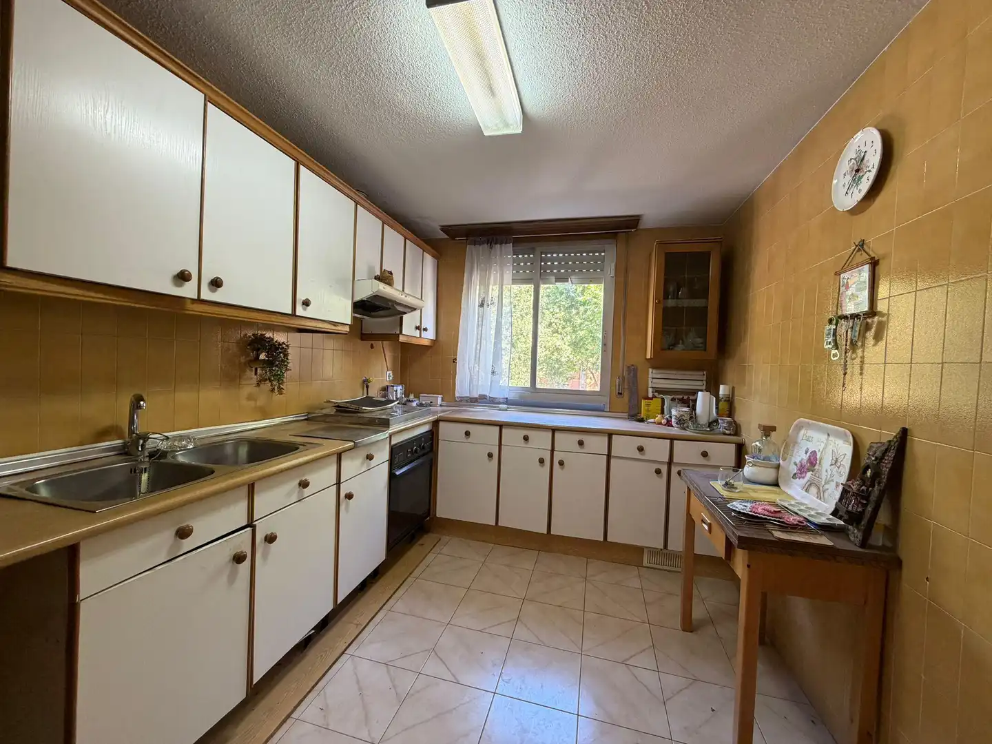 Cocina de Piso en venta en Madrid con Calefacción, Jardín privado y Terraza
