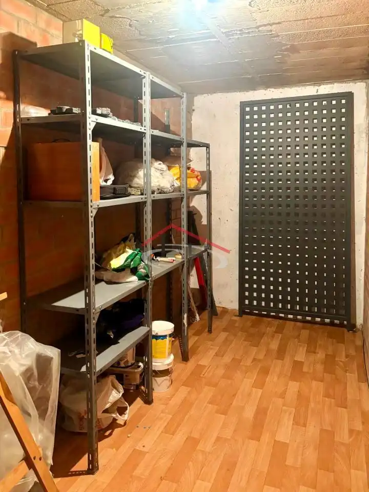 Apartamento en venta en San Andrés del Rabanedo con Calefacción, Parquet y Terraza