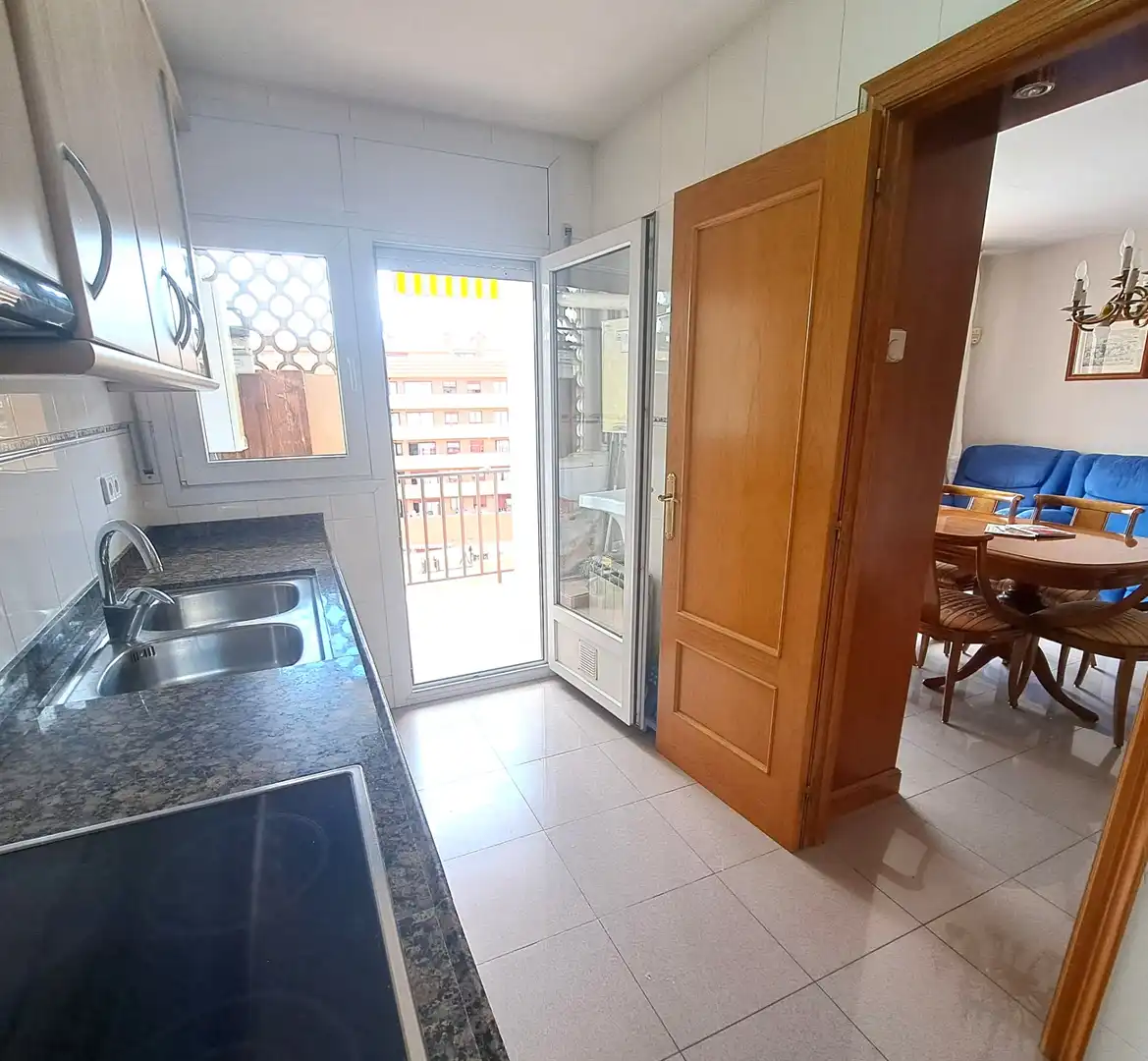 Kitchen of Flat for rent in Terrassa  with Heating, Terrace and Furnished