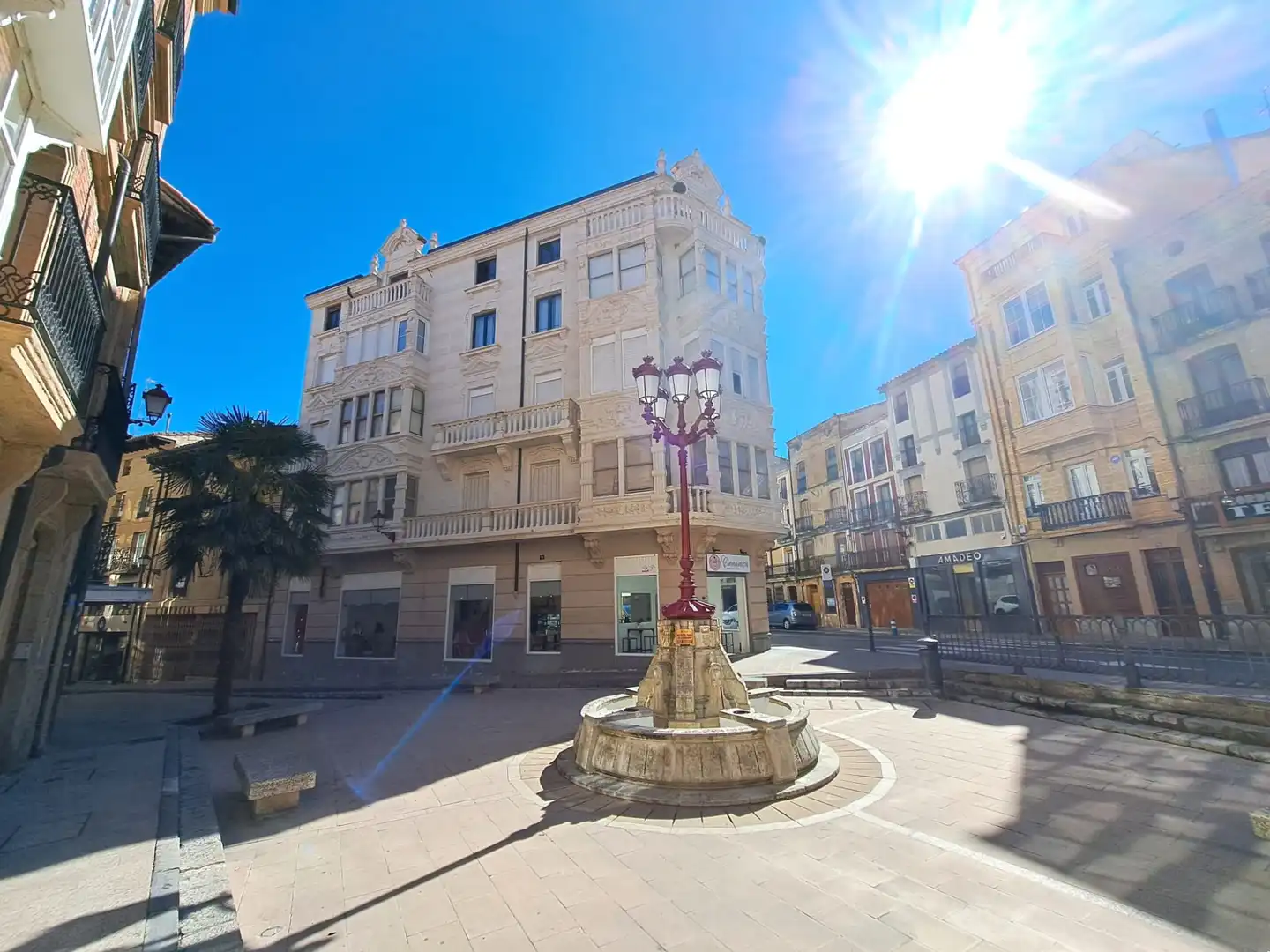 Piso con terraza en venta en Calle Lucrecia Arana, imagen 2