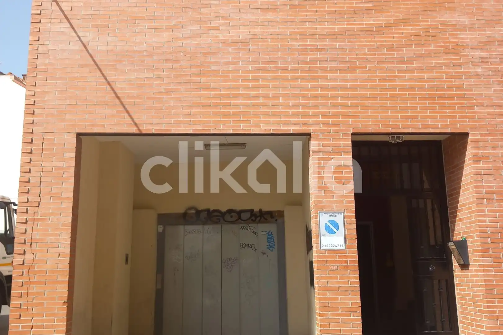 Individual with lift for sale in Barajas