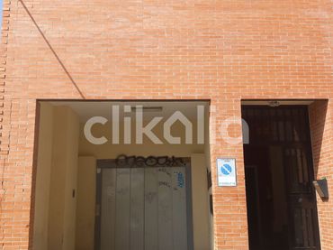 Individual con ascensor en venta en Barajas