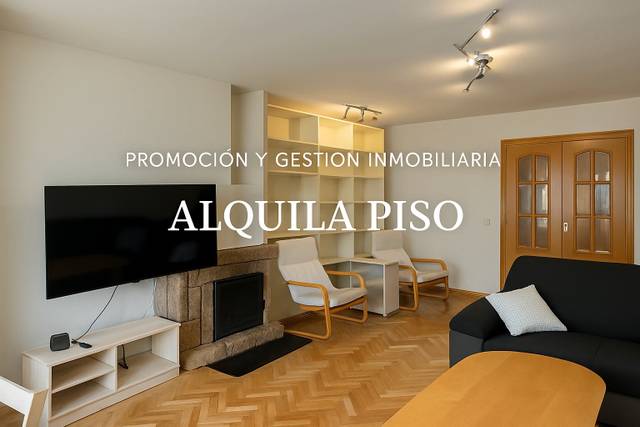 Piso en Alquiler en Urbanización El Roquedal, 12 en Hoyo de Manzanares