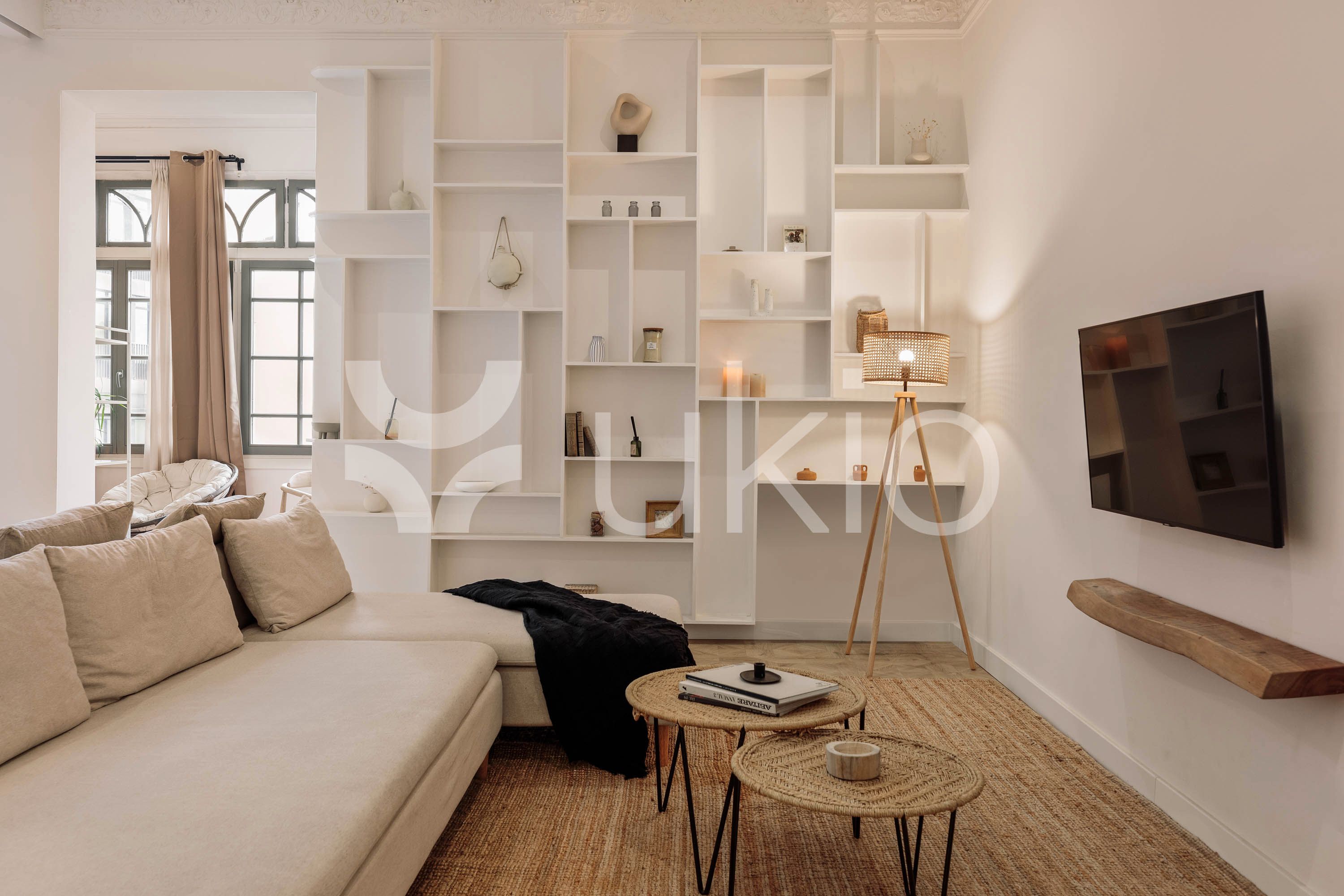 Sala d'estar de Apartament de lloguer en  Barcelona Capital amb Aire condicionat, Moblat i Forn