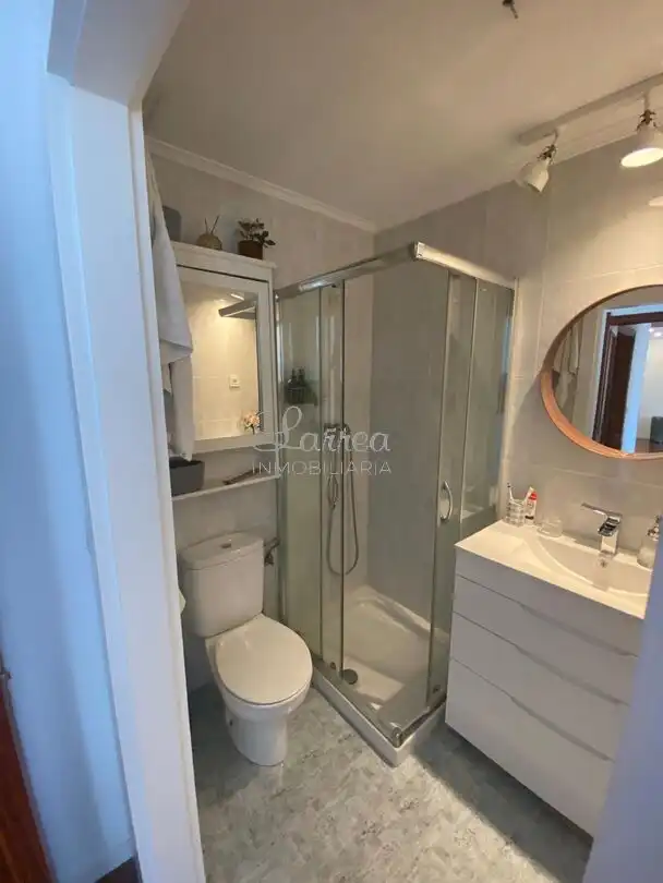 Bathroom of Flat for sale in Lemoa  with Heating
