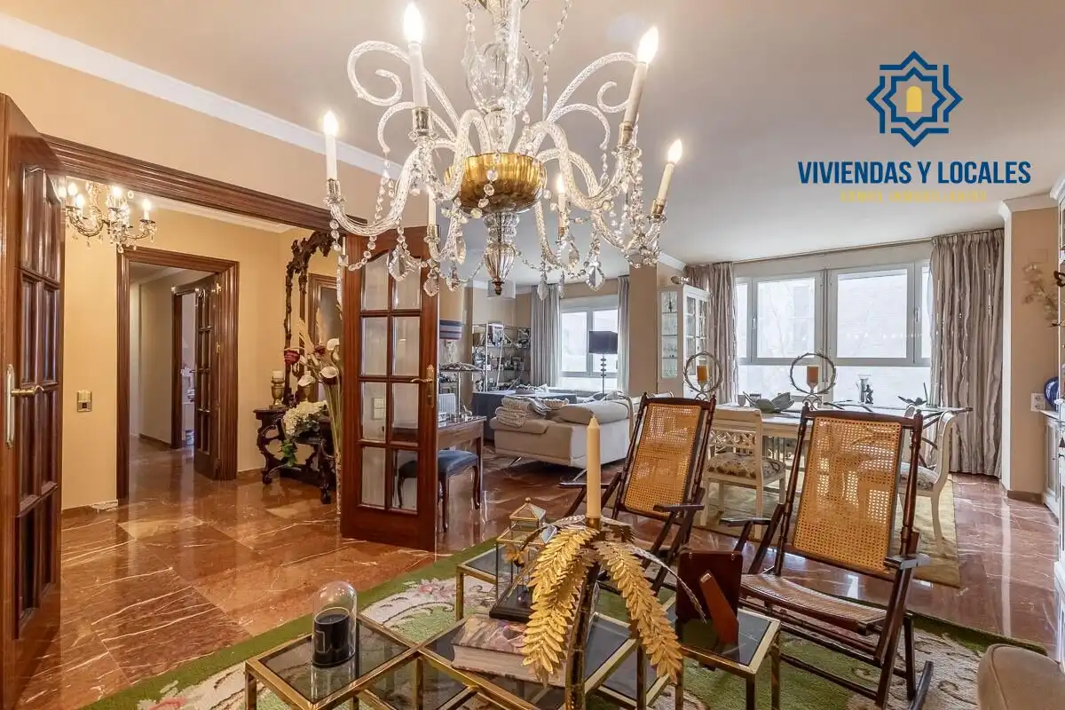 Piso con ascensor en venta en Centro, imagen 5