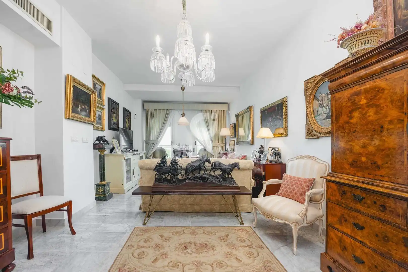 Living room of Flat for sale in Sevilla  with Heating, Private garden and Storage room