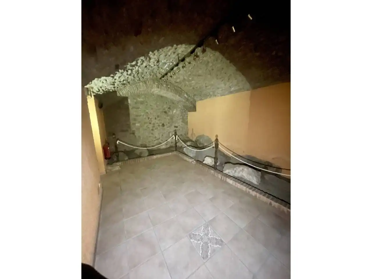 Locale commerciale in vendita a Calle Pedret