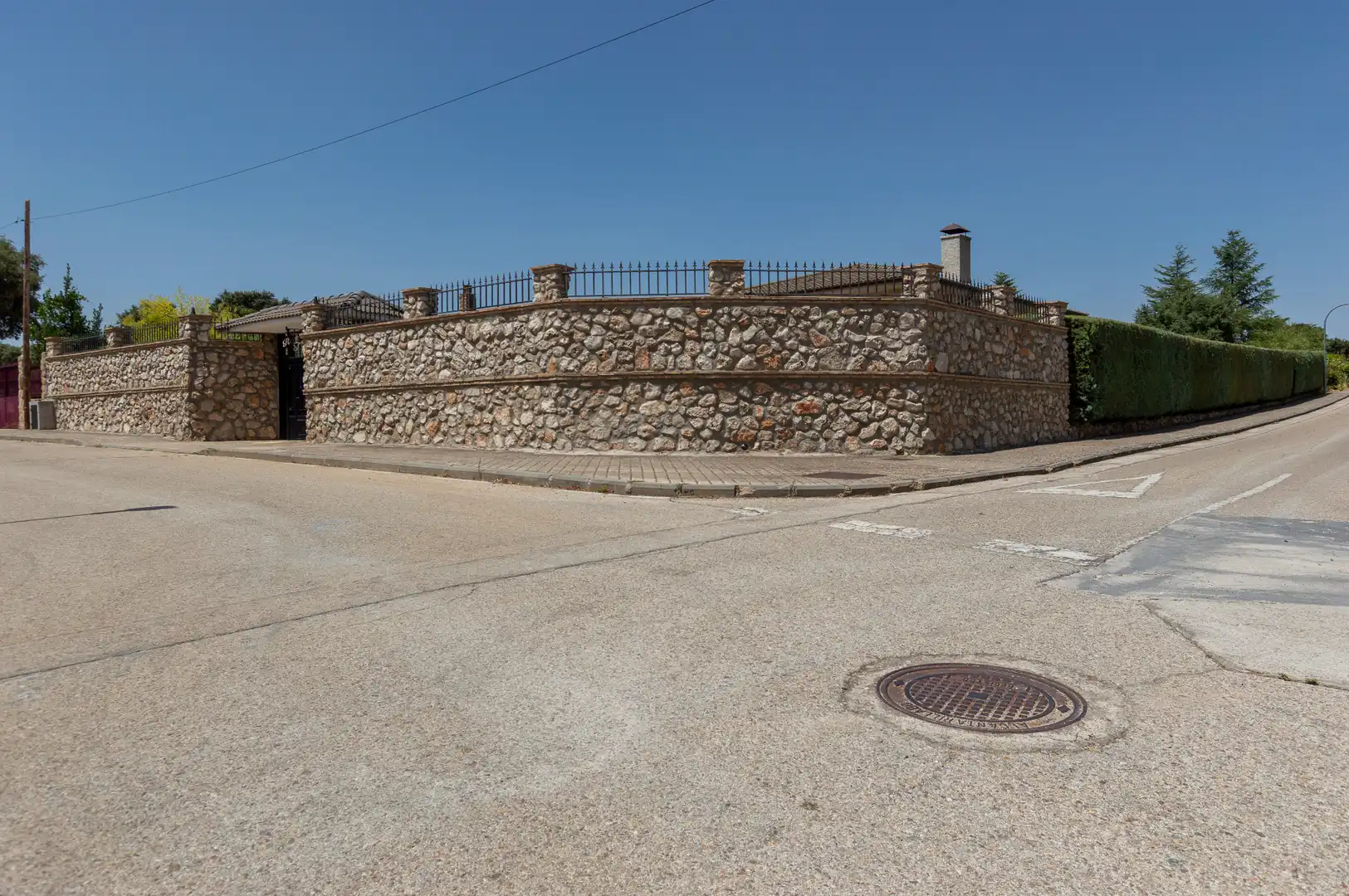 Vista exterior de Casa o chalet en venta en Hontoba con Calefacción, Jardín privado y Terraza