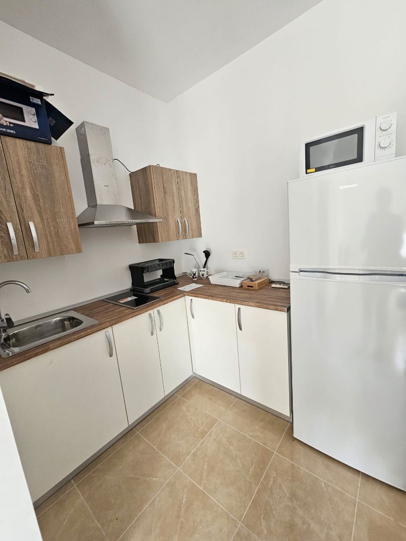 Cuina de Apartament de lloguer en Coín amb Aire condicionat, Calefacció i Moblat