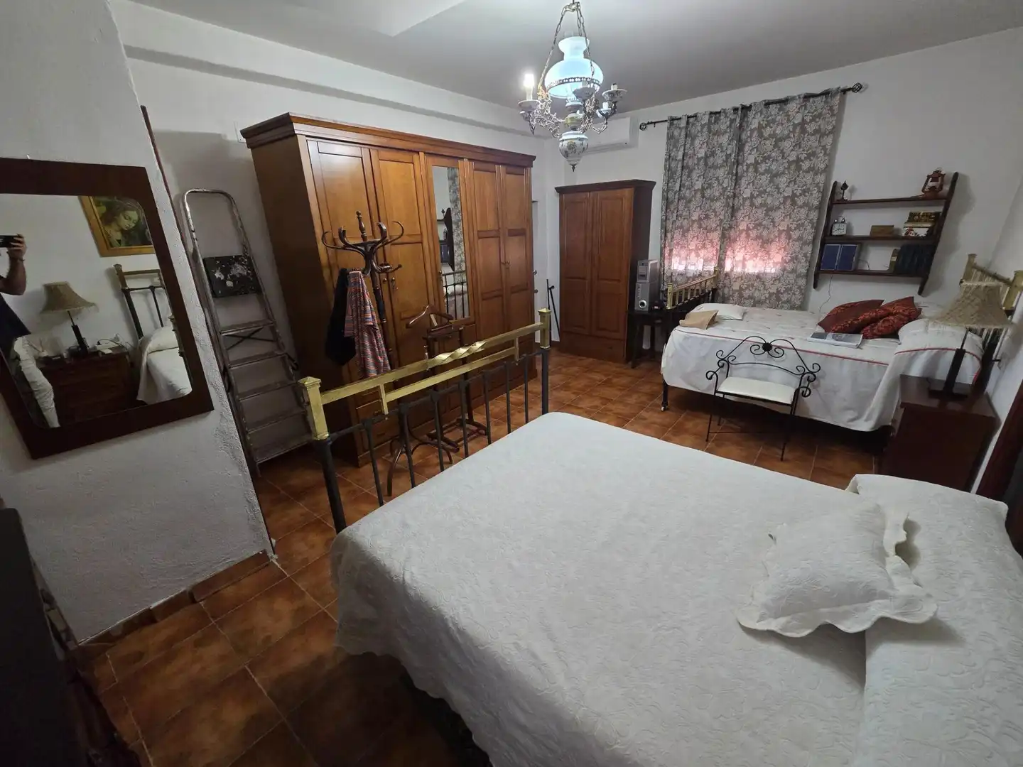 Habitación de Casa o chalet en venta en Aguilar de la Frontera con Aire acondicionado, Jardín privado y Trastero