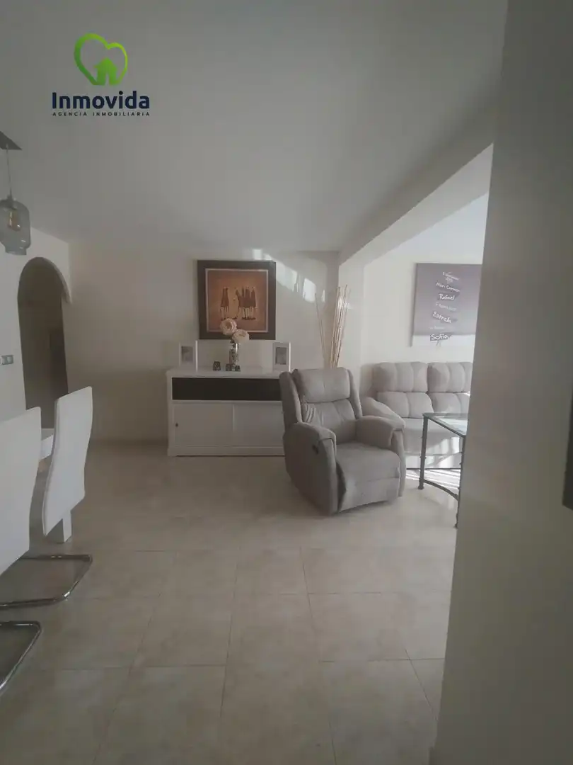 Piso con ascensor en venta en Sur, imagen 3