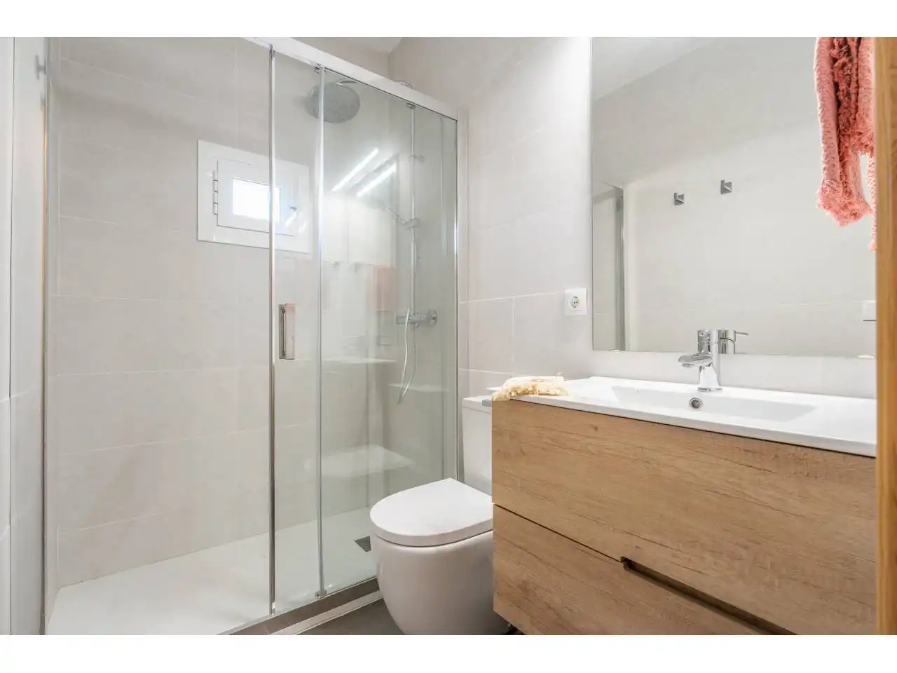 Baño de Finca rústica en venta en Reus con Jardín privado, Terraza y Piscina