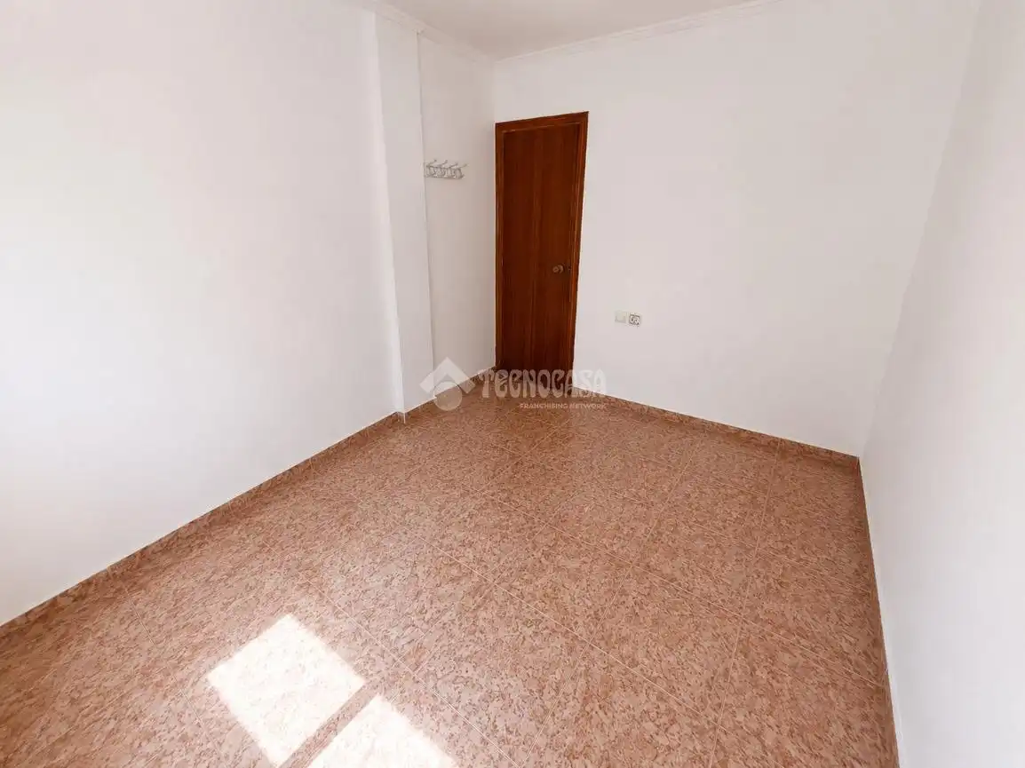 Dormitori de Casa o xalet en venda en Valencia