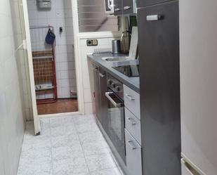 Cuina de Apartament de lloguer en  Barcelona Capital amb Aire condicionat i Calefacció