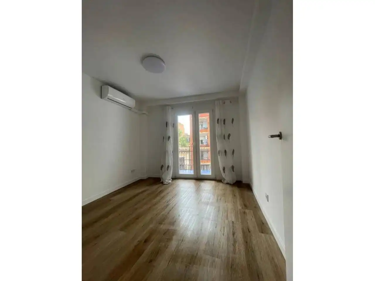 Bedroom of Flat for sale in Torrent  with Air Conditioner, Heating and Parquet flooring