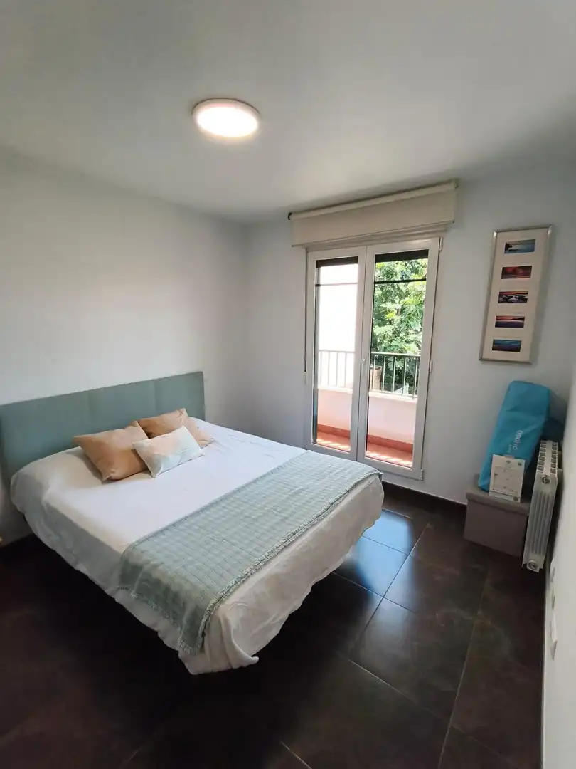Habitación de Casa o chalet de alquiler en Miengo con Jardín privado, Terraza y Piscina comunitaria