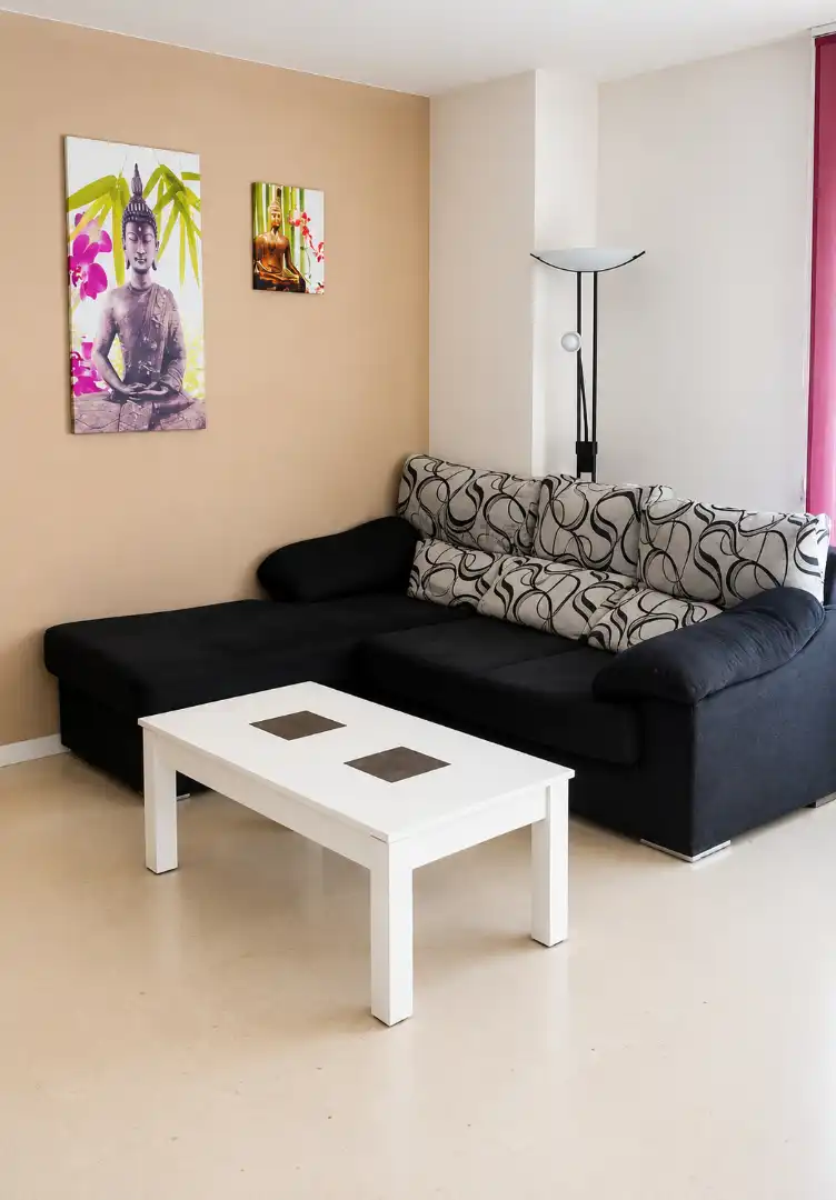 Living room of Flat for sale in Badalona  with Storage room, Oven and Balcony