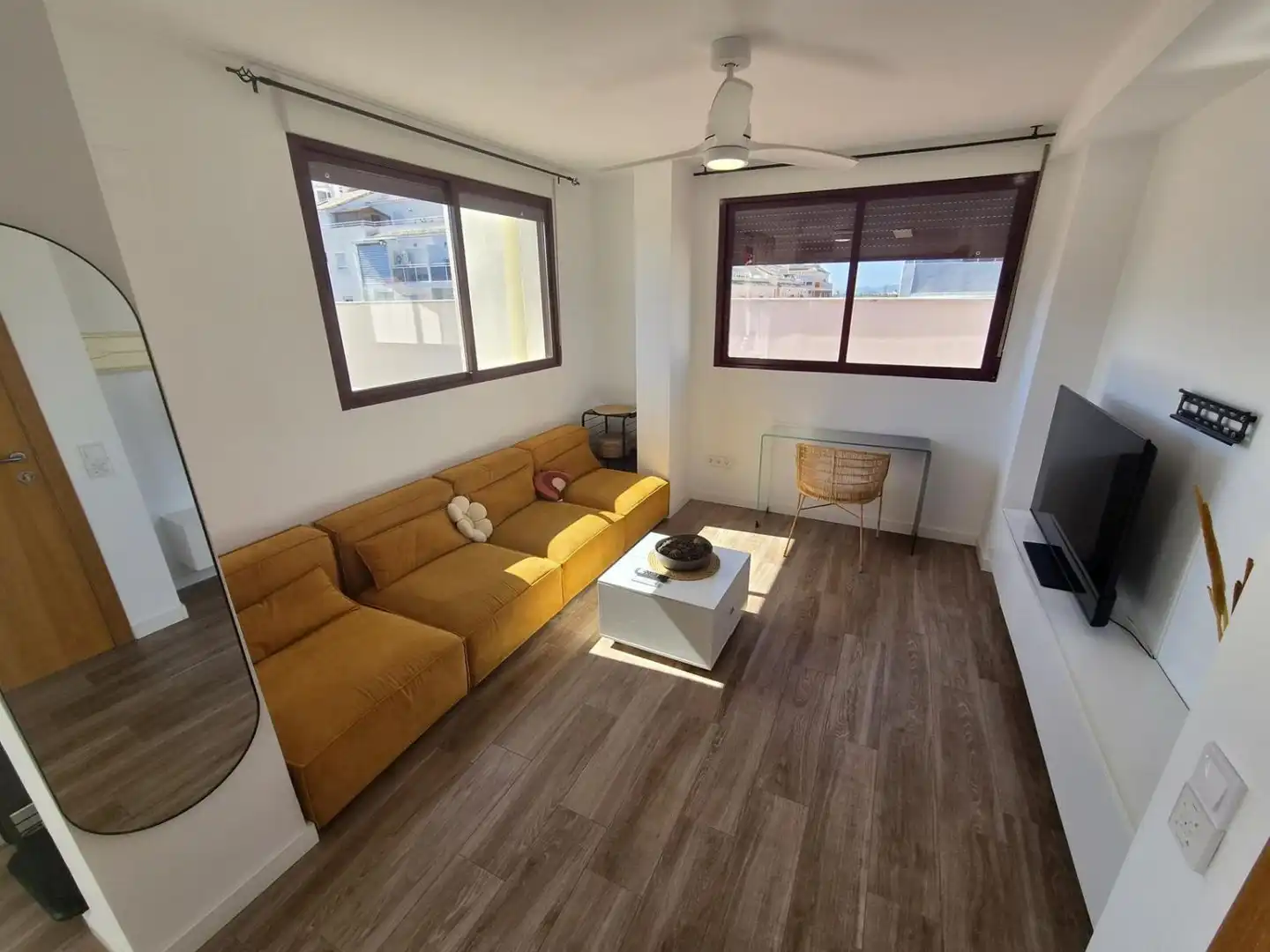 Wohnzimmer von Dachboden zur Miete in Almazora / Almassora mit Klimaanlage, Heizung und Terrasse