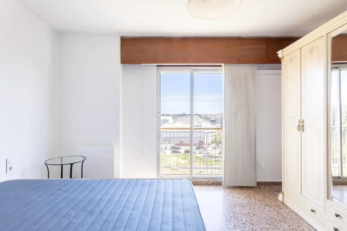 Habitación de Piso en venta en Catarroja con Calefacción y Trastero