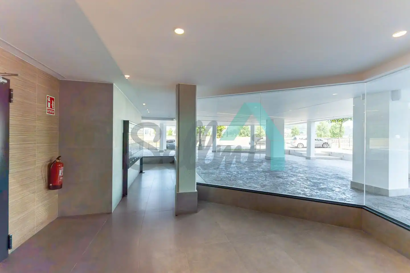 Piso de alquiler en Oviedo  con Calefacción, Terraza y Trastero