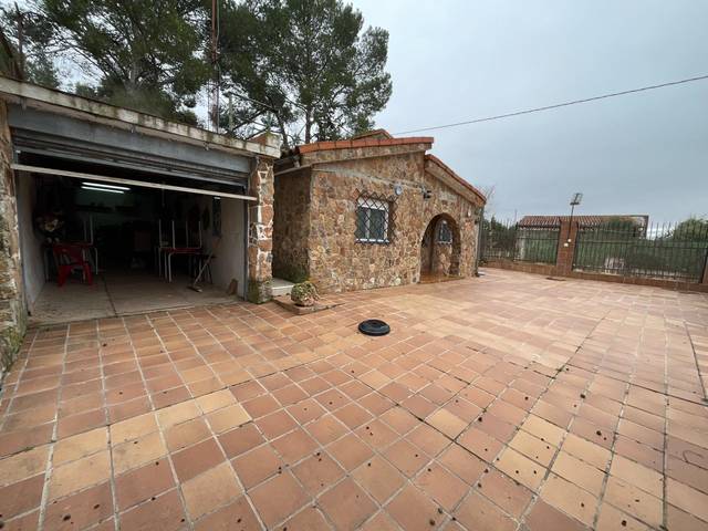 Casa-chalet en Venta en Villafranca de los Caballeros
