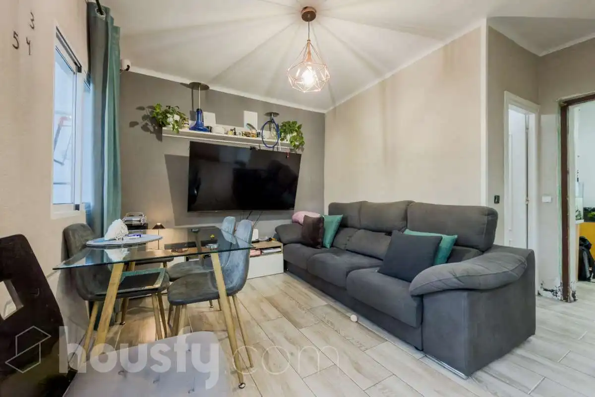 Wohnzimmer von Dachboden zum Verkauf in  Barcelona Capital mit Terrasse