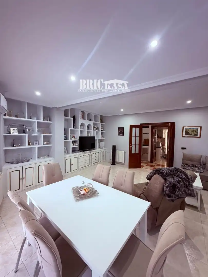 Living room of Flat for rent in Torreorgaz  with Air Conditioner, Heating and Terrace