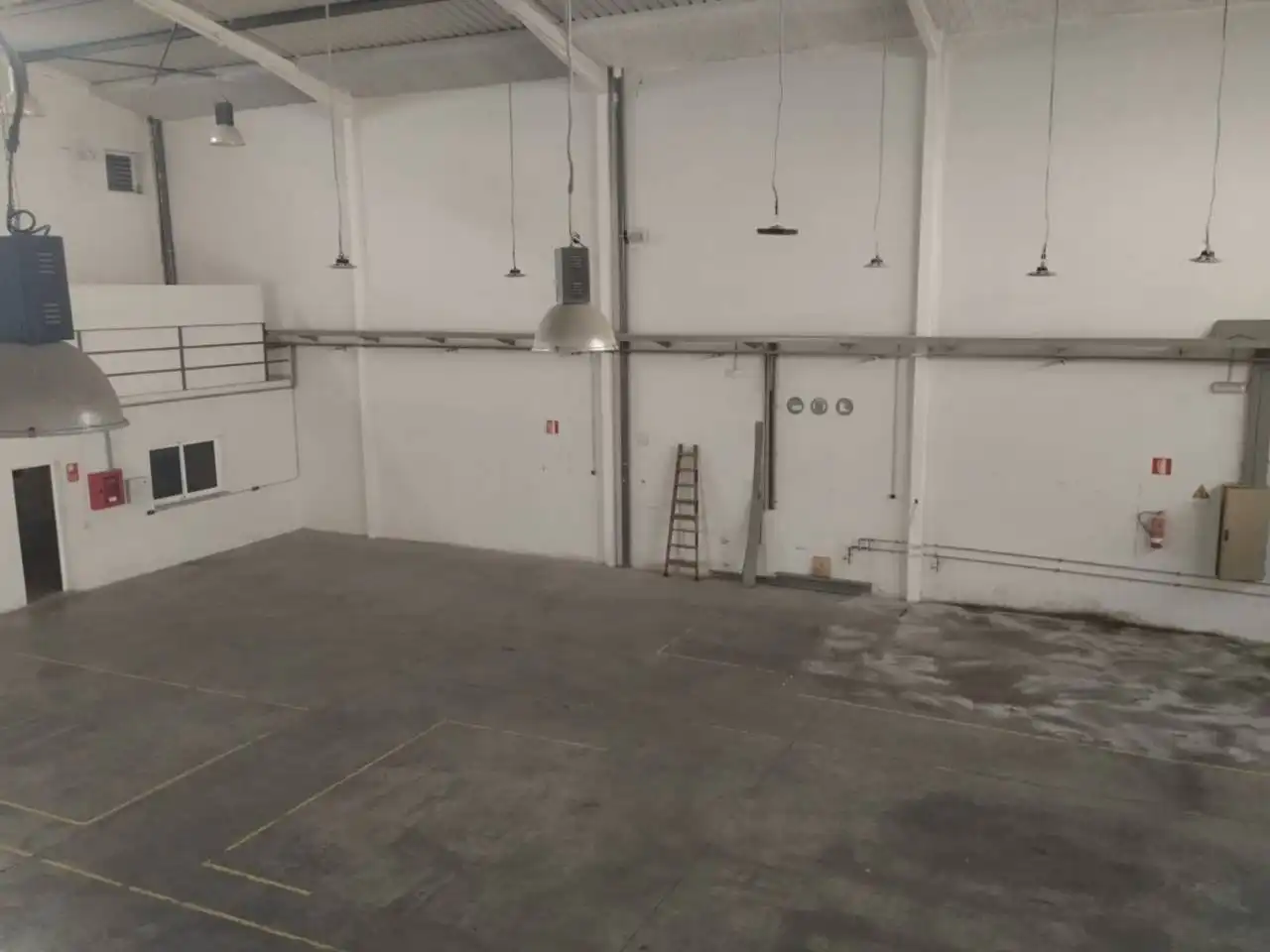 Nave industrial en venta en Alaquàs con Calefacción