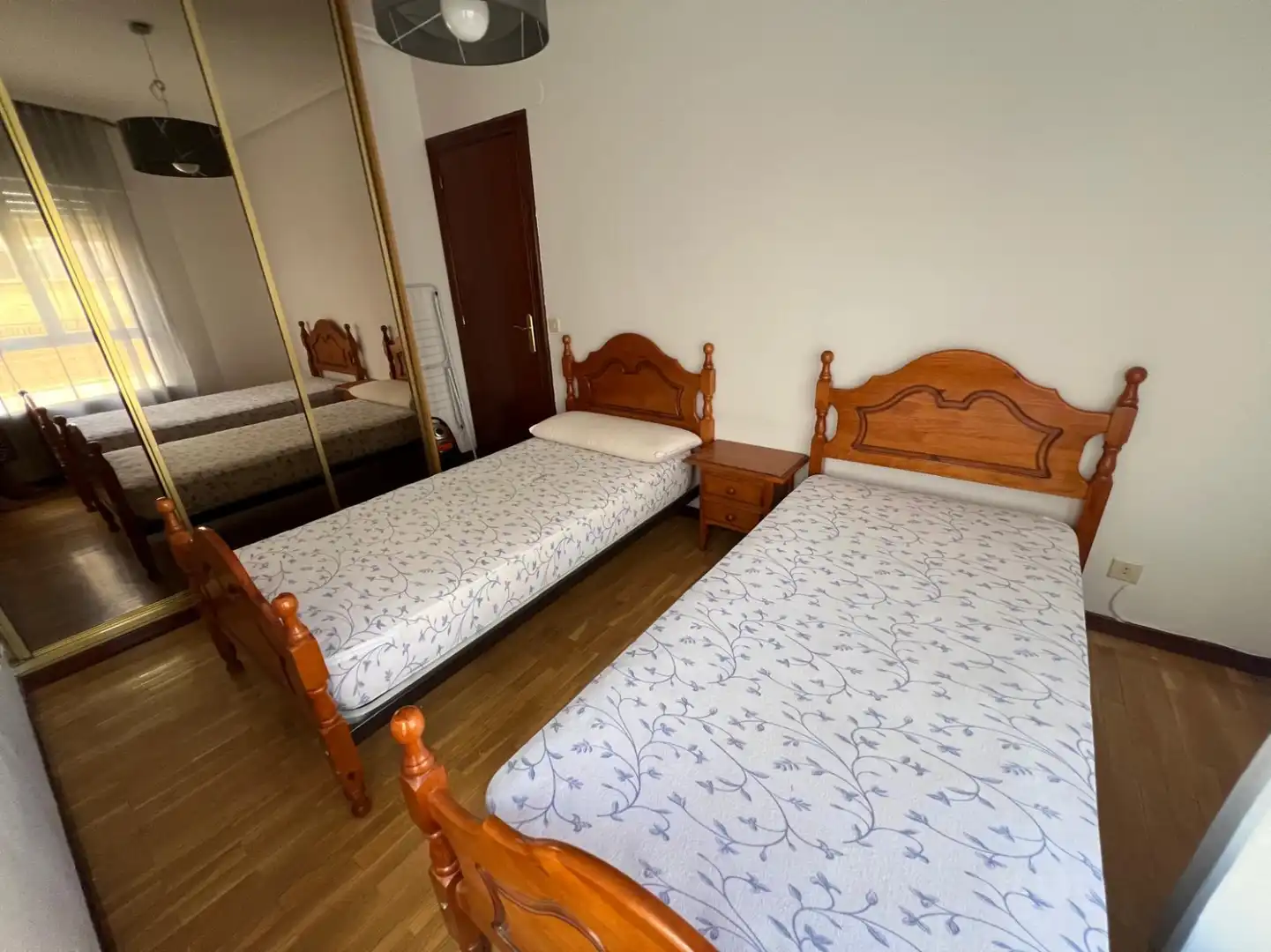 Schlafzimmer von Wohnung zum Verkauf in  Logroño mit Heizung, Parkett und Terrasse