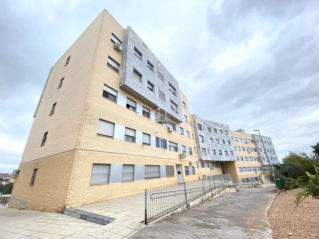 Piso en venta en Padre Eugenio, La Estación