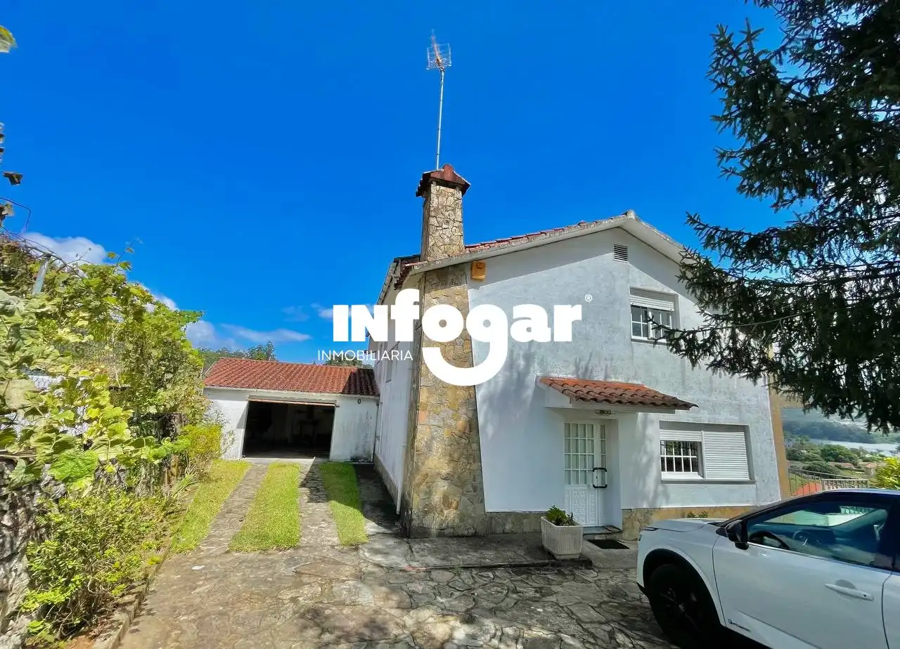 Exterior view of Houses for sale in O Rosal    with Heating, Private garden and Terrace