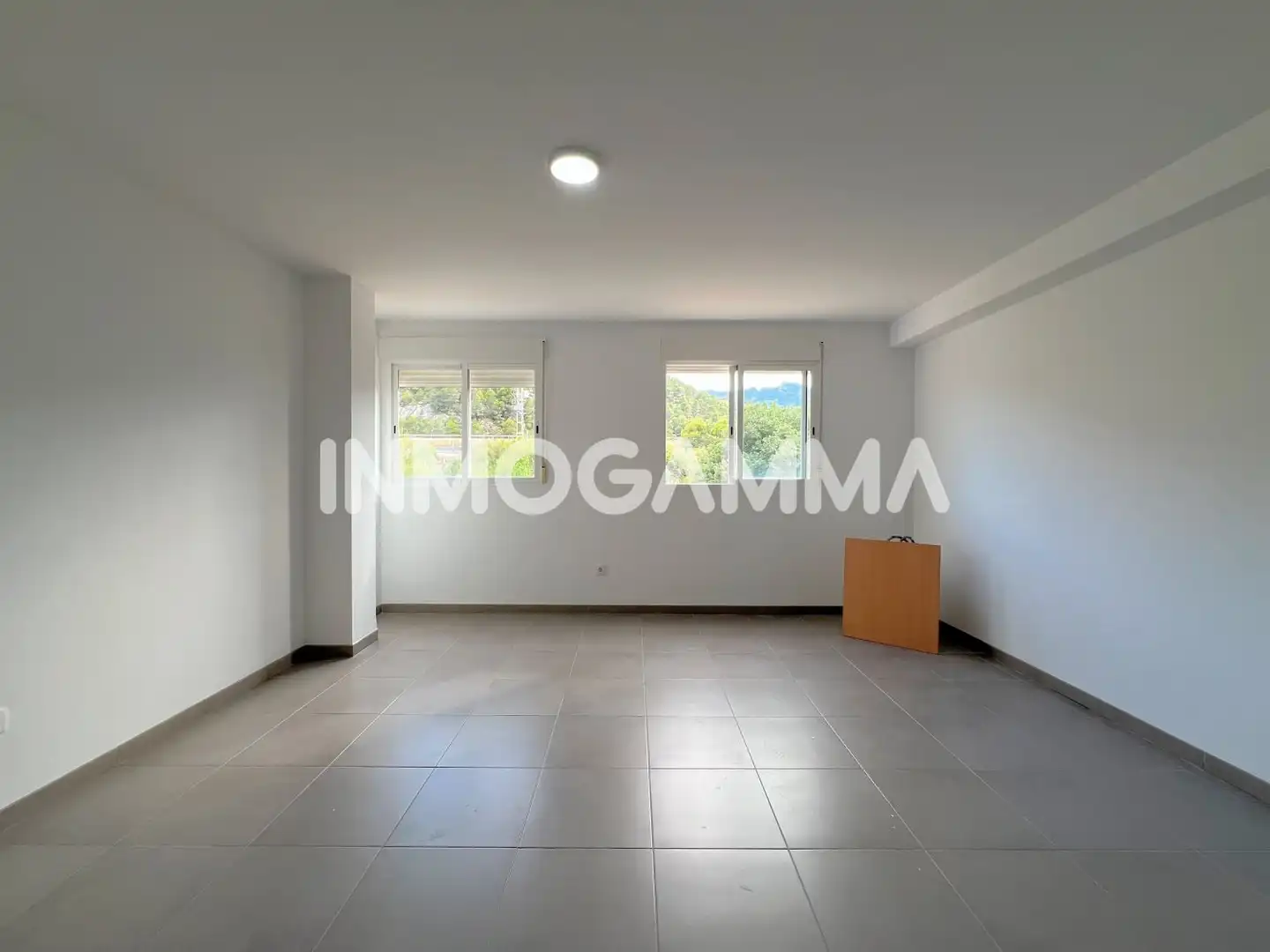 Apartments for rent in Favara  with Storage room