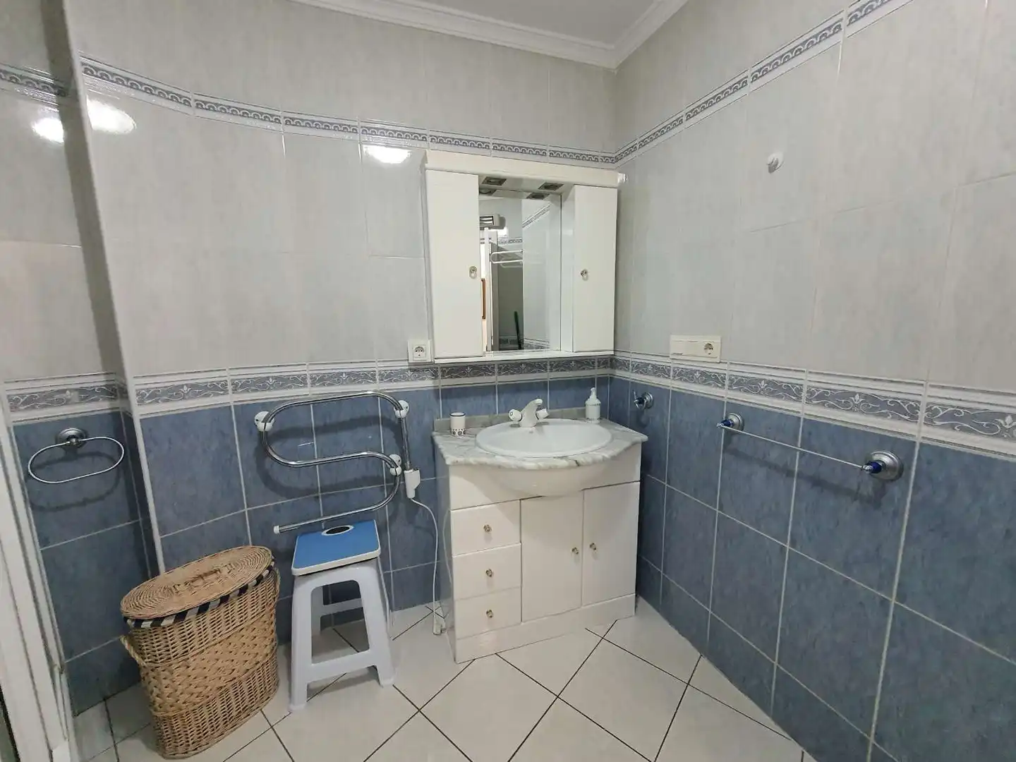 Apartament amb piscina de lloguer a Centro Internacional, imagen 23
