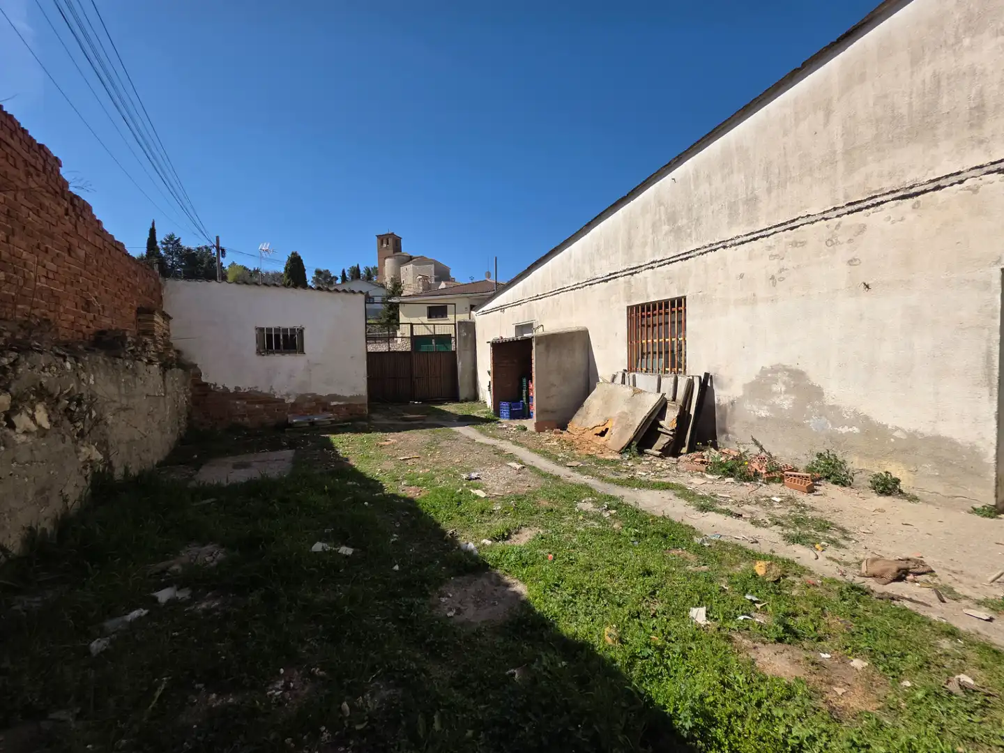 Vista exterior de Terreny industrial en venda en Santorcaz
