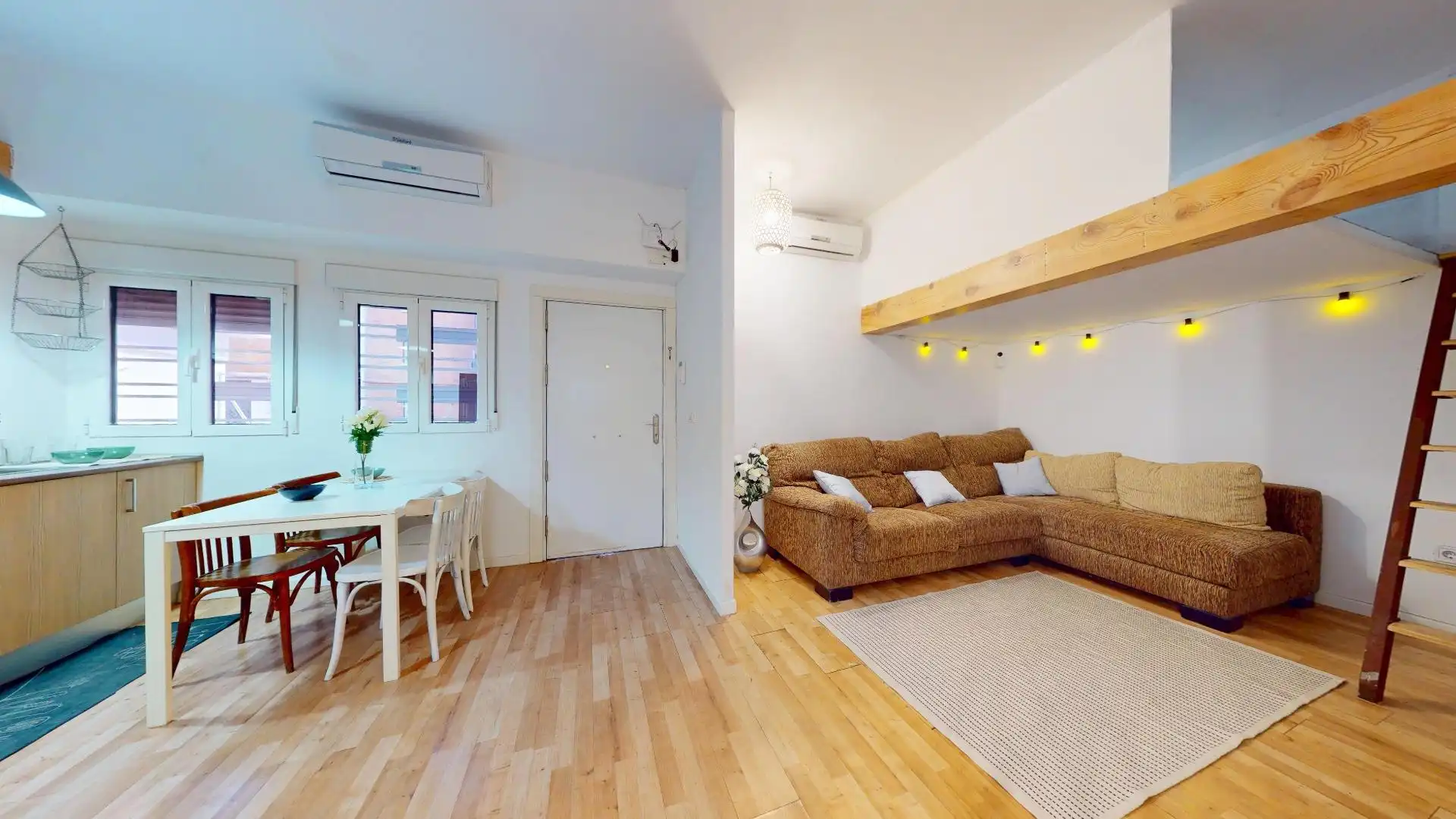Sala de estar de Local en venta en  Madrid Capital con Aire acondicionado y Amueblado