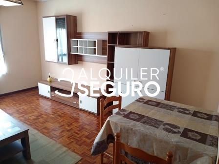 Dormitori de Pis de lloguer en Vitoria - Gasteiz amb Calefacció, Terrassa i Traster