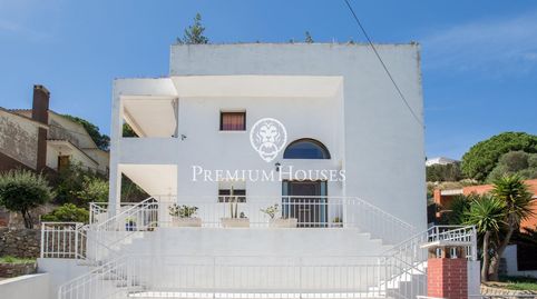 Espectacular Casa en Alella con Vistas al Mar y Dos Viviendas, imatge 2