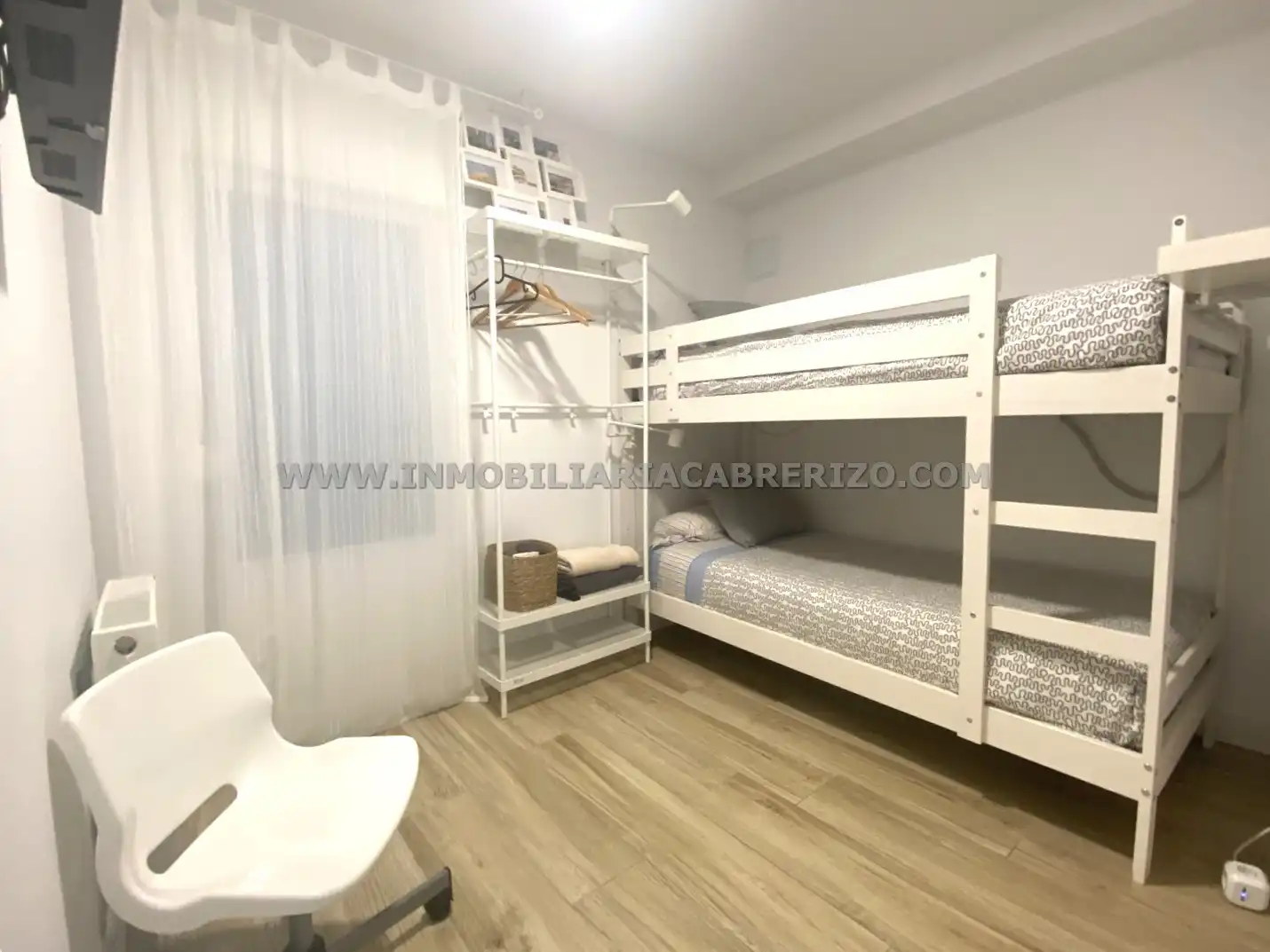 Bedroom of Flat for sale in  Pamplona / Iruña  with Heating, Furnished and Oven
