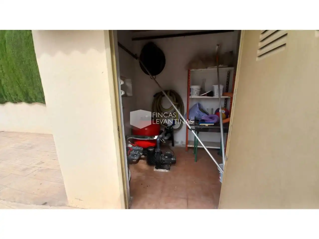 Casa o xalet en venda en San Vicente del Raspeig / Sant Vicent del Raspeig amb Aire condicionat, Jardí privat i Terrassa