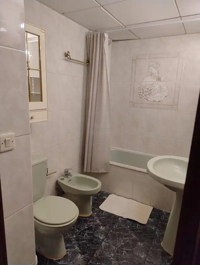 Bathroom of Flat for rent in Córdoba  with Air Conditioner, Terrace and Furnished