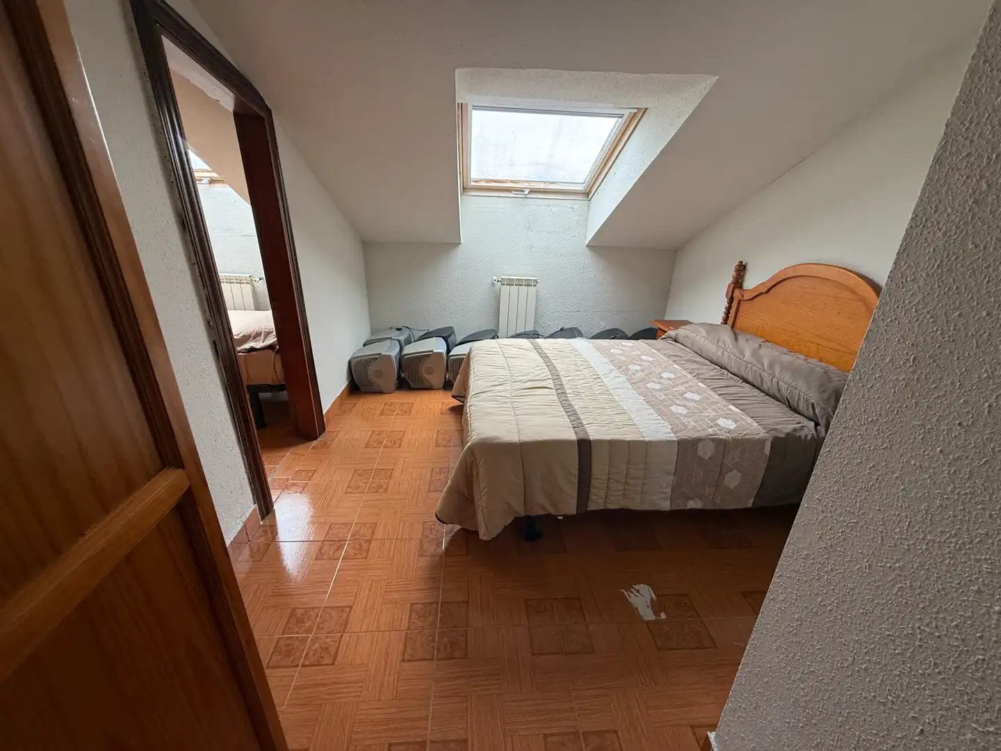 Dormitori de Edifici en venda en Siero amb Alarma
