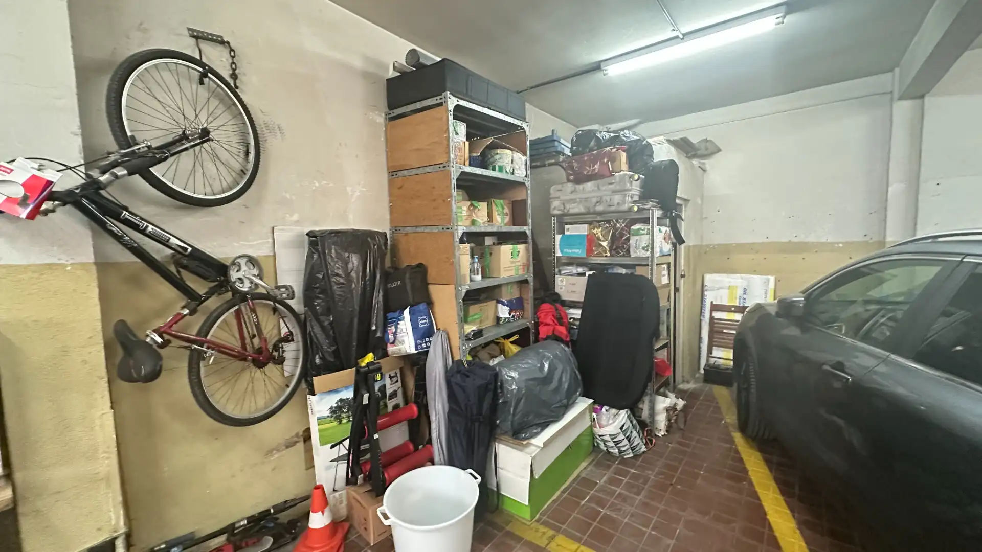 Garage zum Verkauf in Madrid