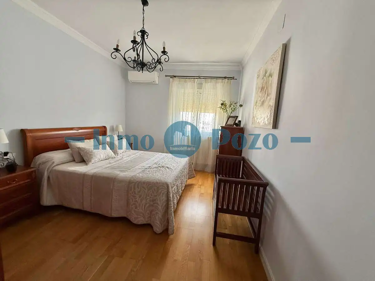 Habitación de Piso en venta en Almendralejo con Aire acondicionado, Calefacción y Terraza